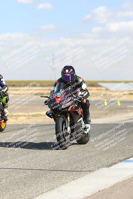 media/Nov-03-2024-TrackDaz (Sun) [[44580f4982]]/B Group/1220pm (Wheelie Bump)/